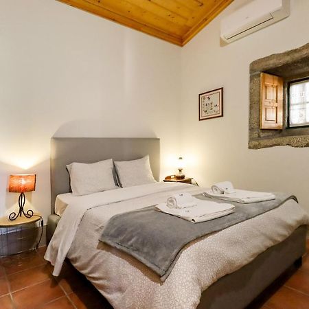 Casa Largo Do Porto - Country House With Swimming Pool Віана-ду-Каштелу Екстер'єр фото